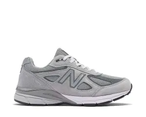 990