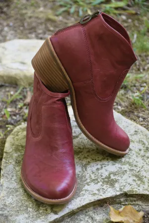 Aisley Women's Boot in Striking Rosso Red