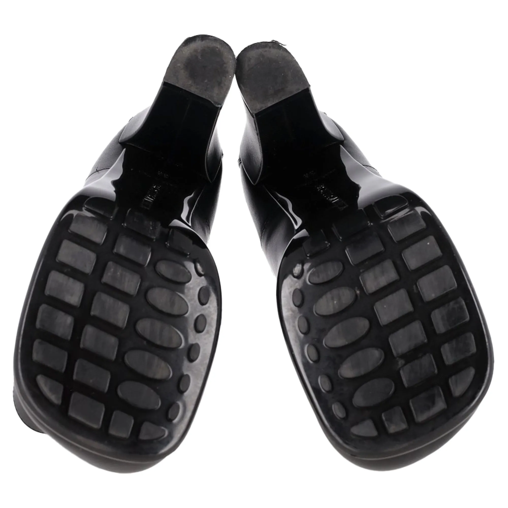Bottega Veneta Storm Chelsea Ankle Boots in Black Leather