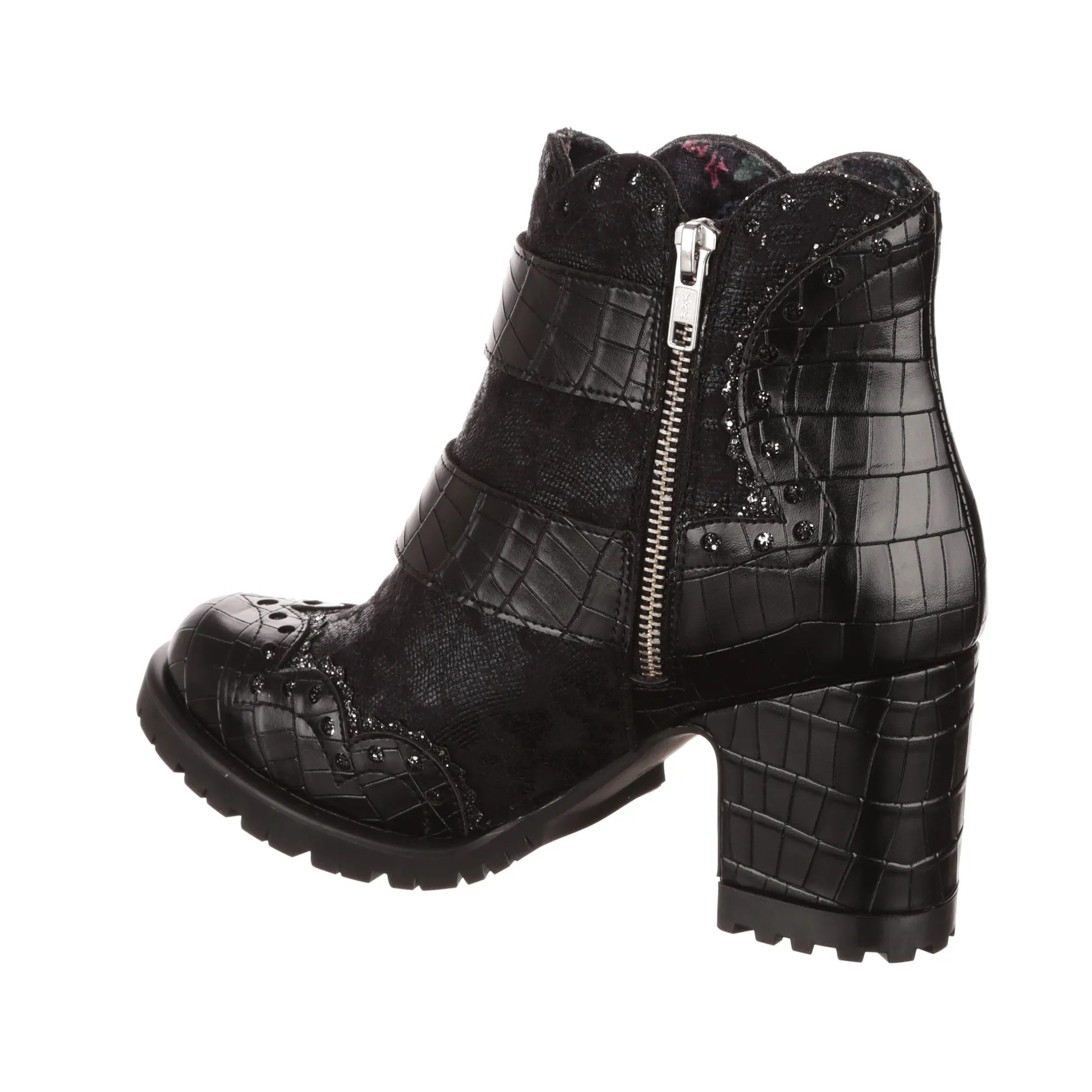 Buckle Babe