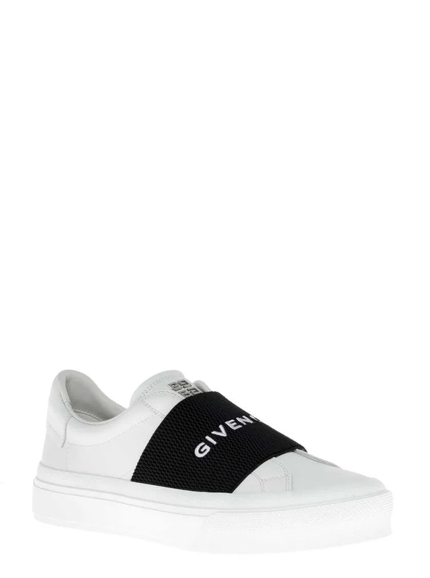 City Court' White Low Top Sneakers With Logo