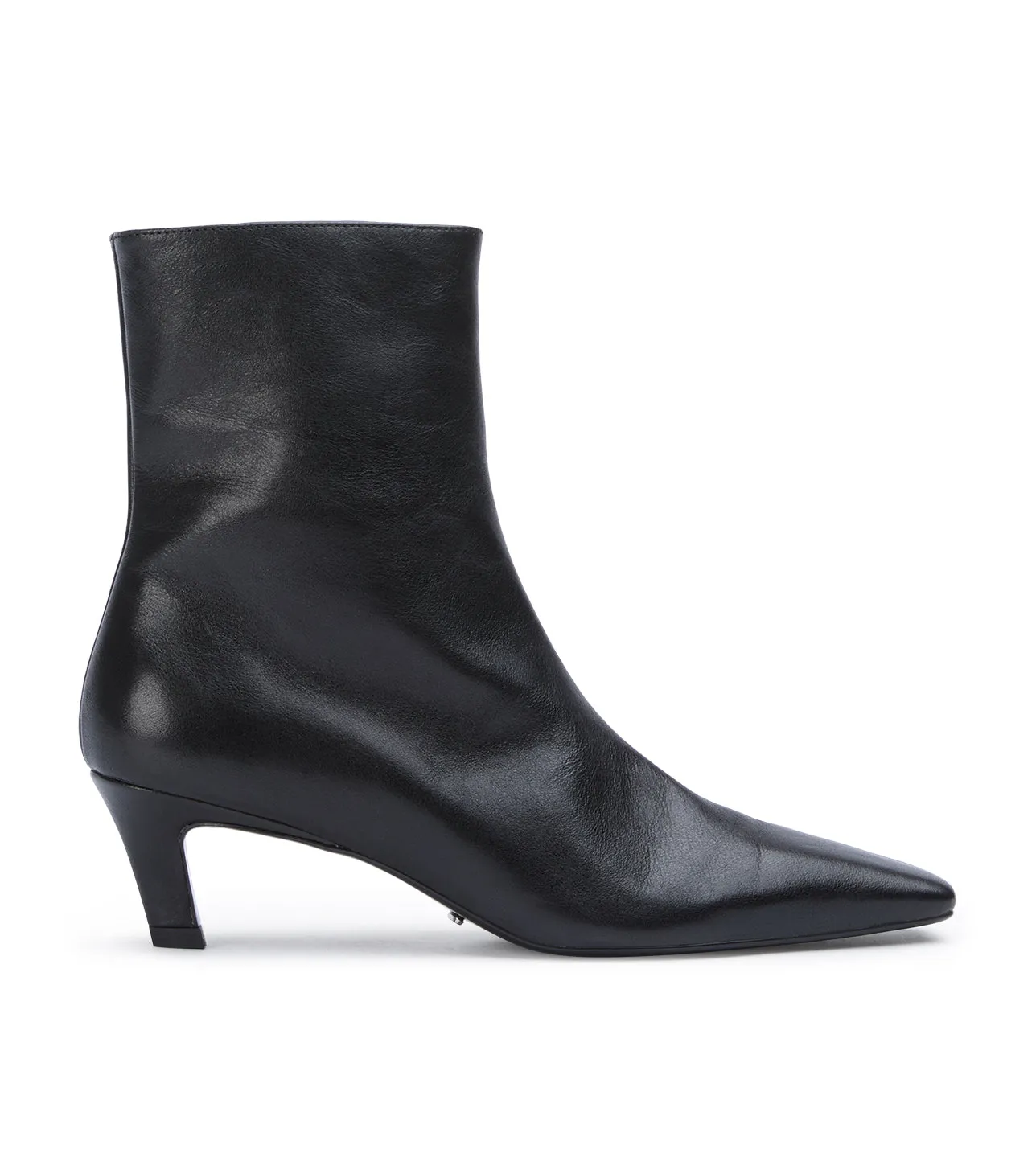 Estelle Black Vintage