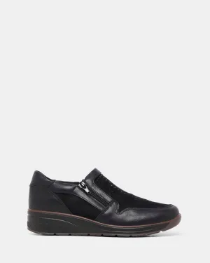 Gina Black Print