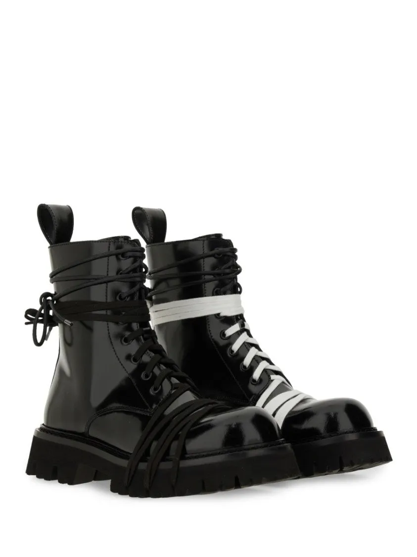 Glossy Leather Lace-Up Boot With Sole