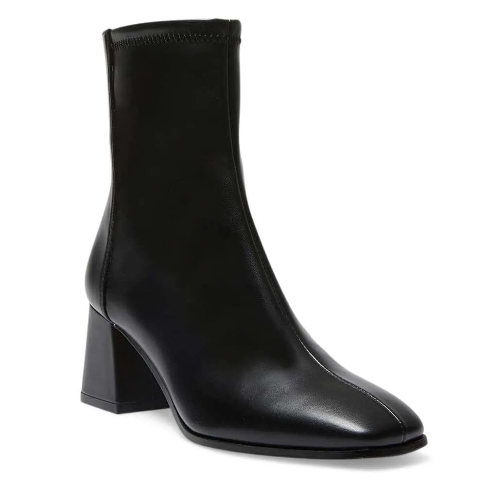 Hampton Boot in Black