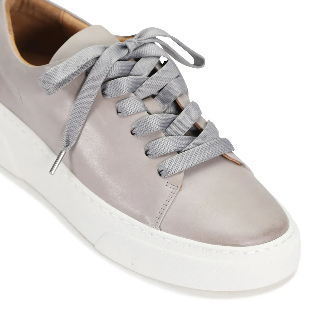 MINIMAL LEATHER ZIPPER SNEAKER