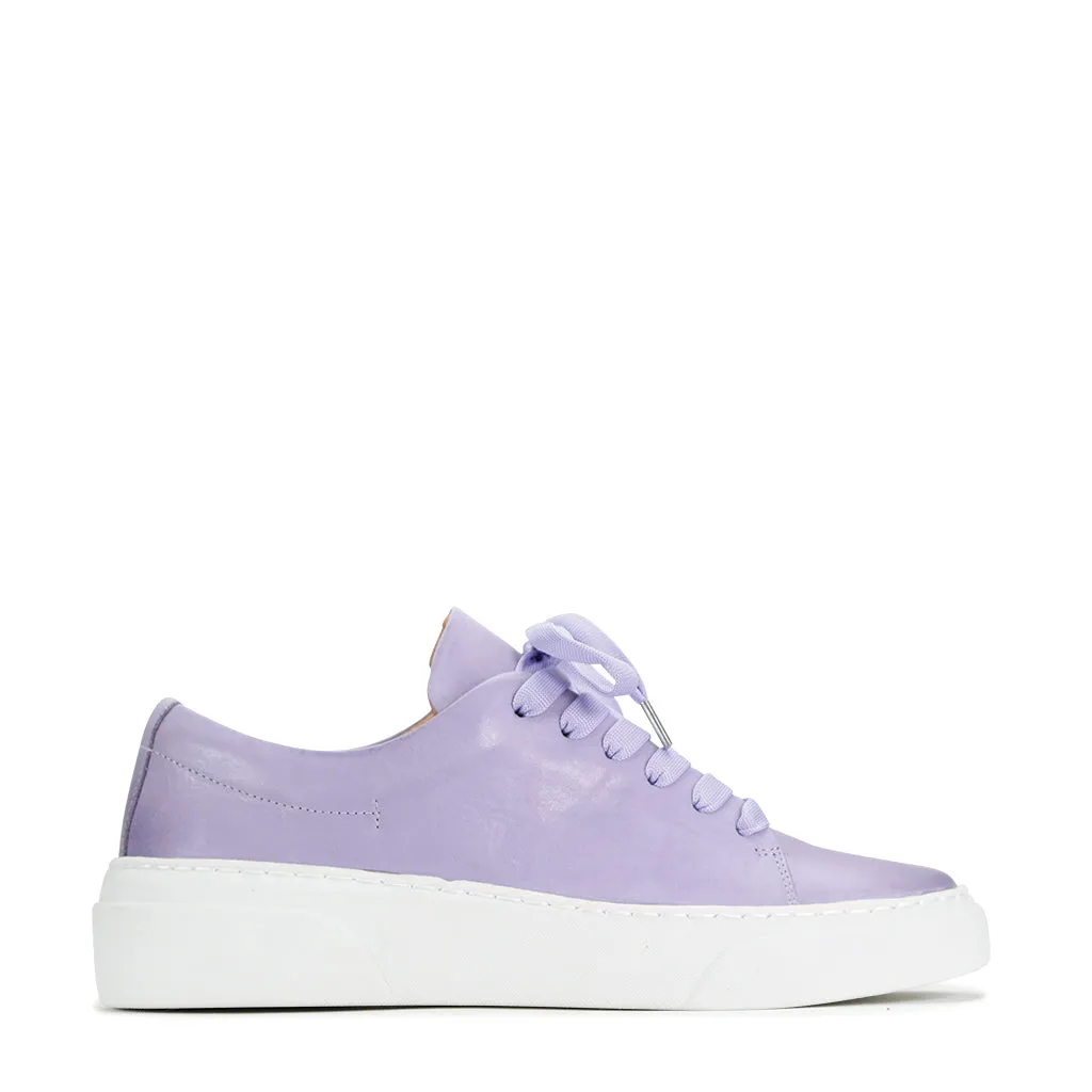 MINIMAL LEATHER ZIPPER SNEAKER