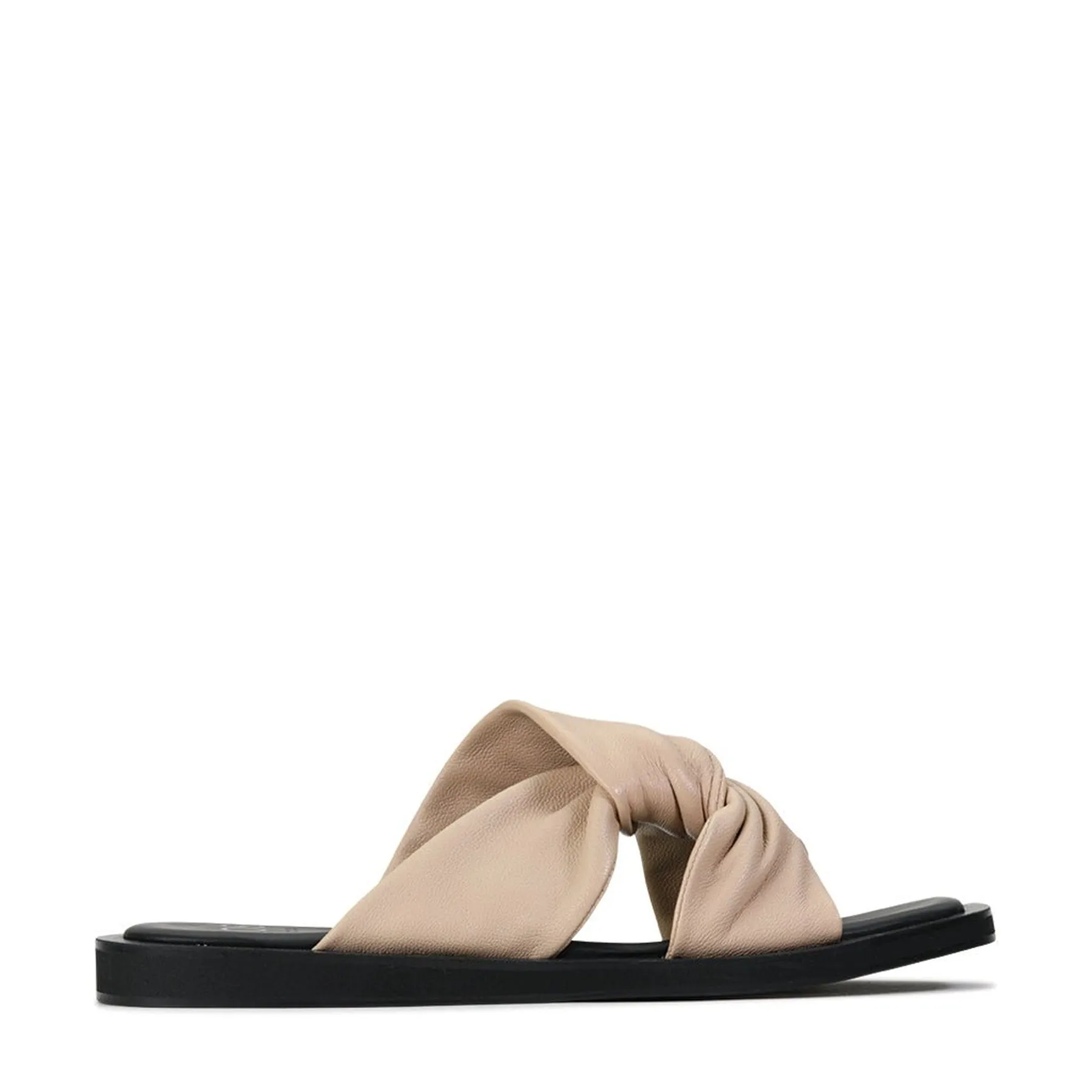 MISTIQUE CROSSOVER SANDALS