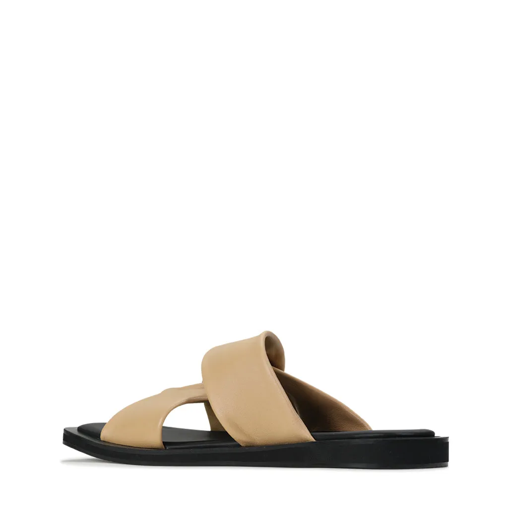 MISTIQUE CROSSOVER SANDALS