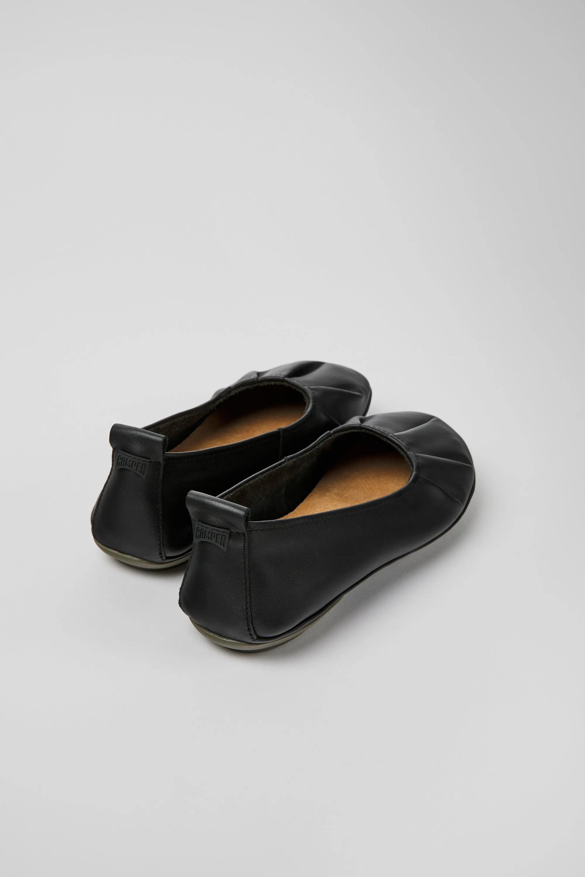 Moccasin/Ballerina Women Camper Right Nina