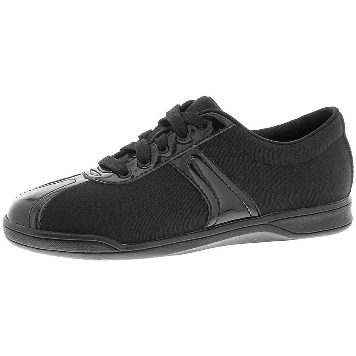 On Cue Womens Lace-Up Sneakers