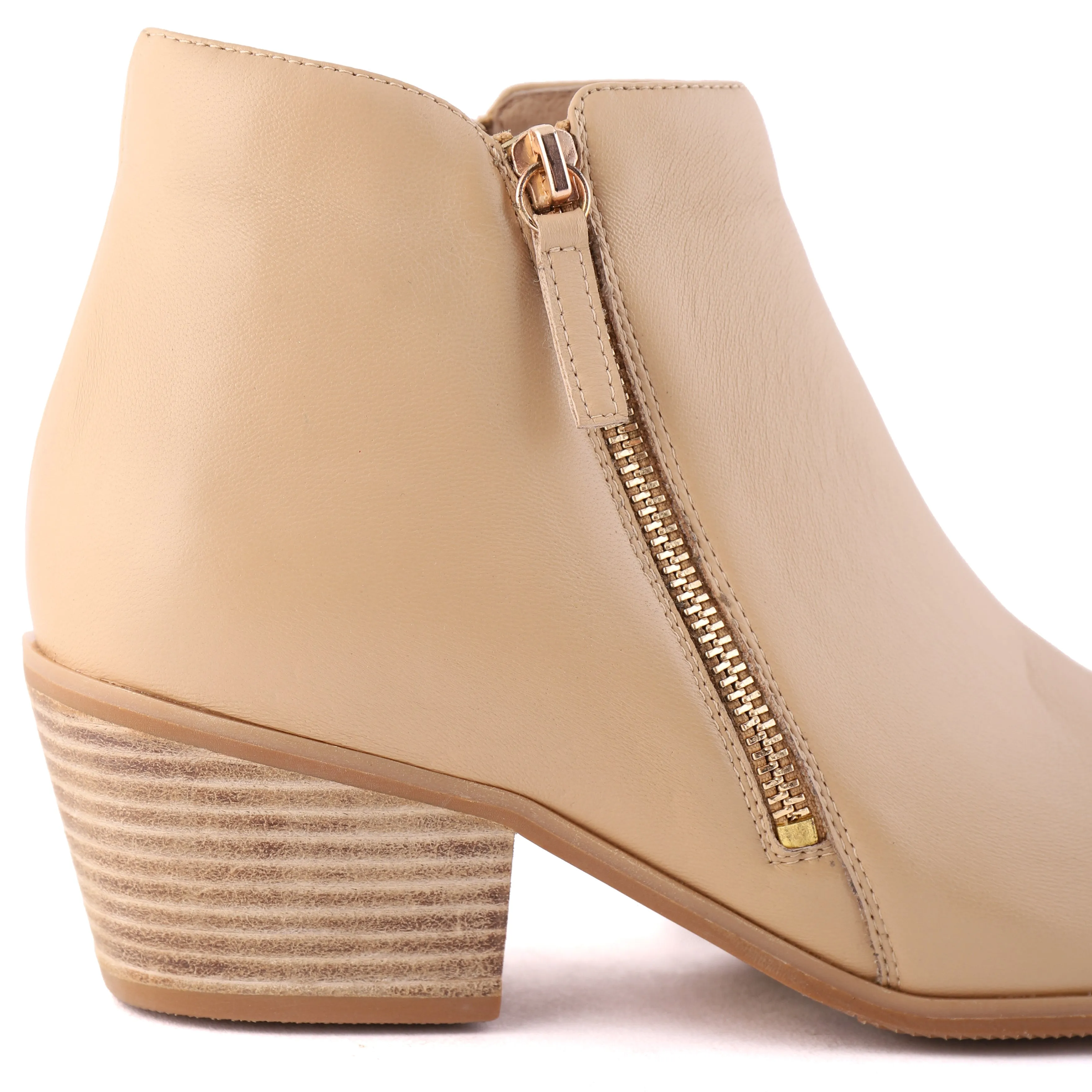 REESE Camel