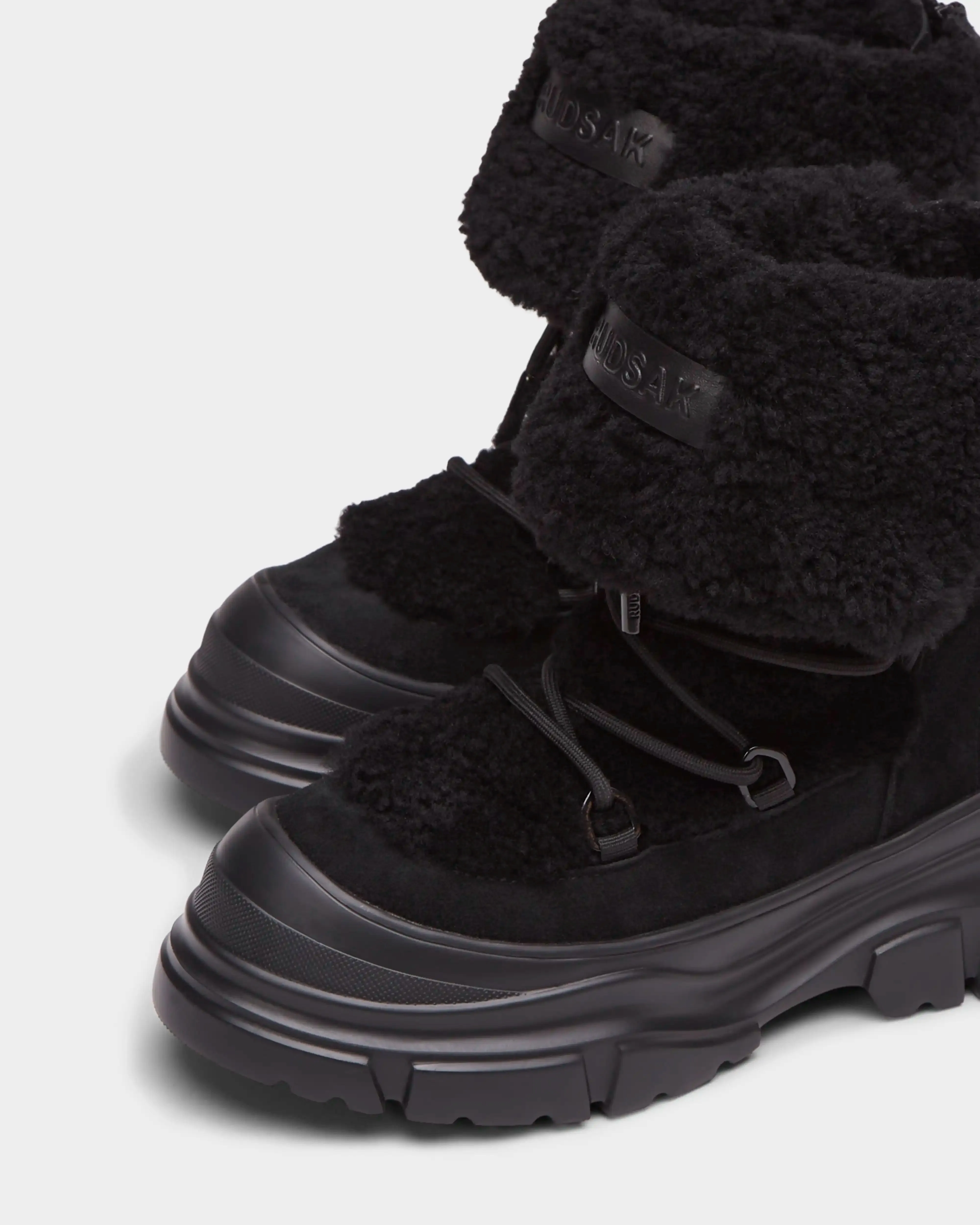 ROKI WOMEN'S WINTER BOOTS WITH FAUX SHEARLING