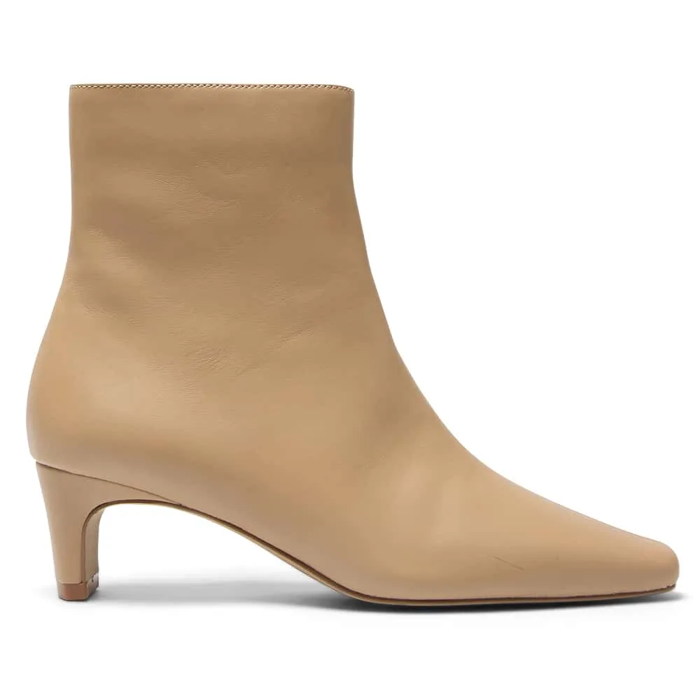 Seattle Boot in Nude Leather