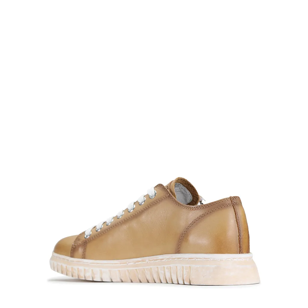 SHADES LEATHER ZIPPER SNEAKER