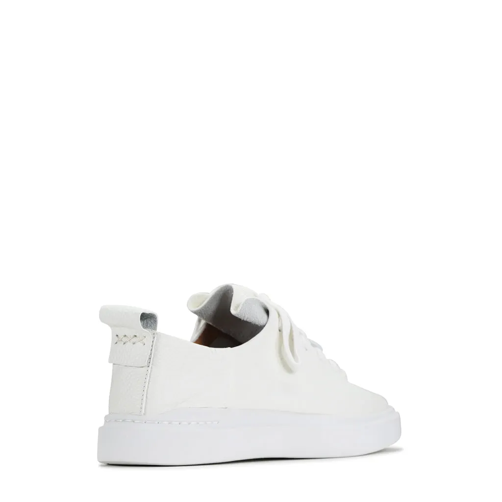 SOCKETTE LEATHER SNEAKER