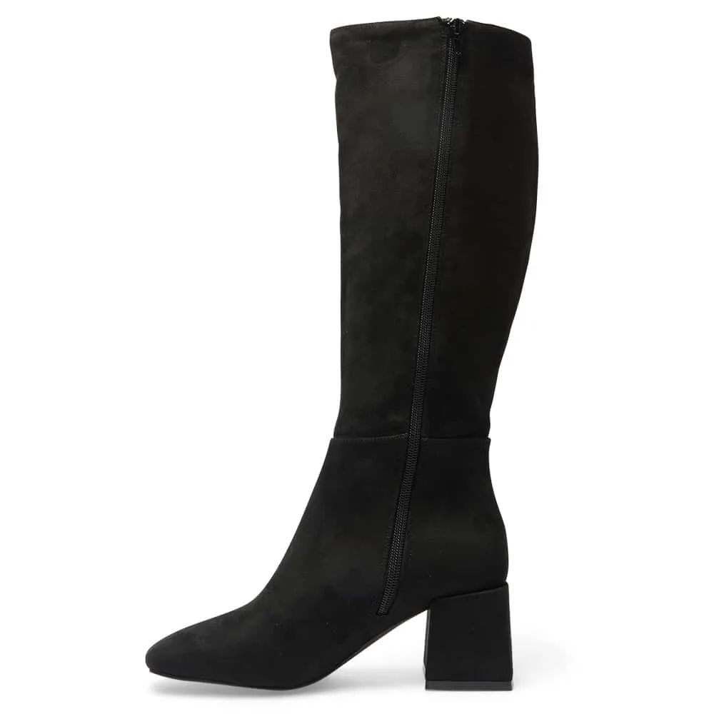Tabby Boot in Black