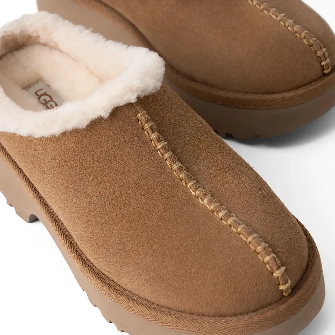 UGG - Women's New Heights Cozy Clogs (1162510-CHE)