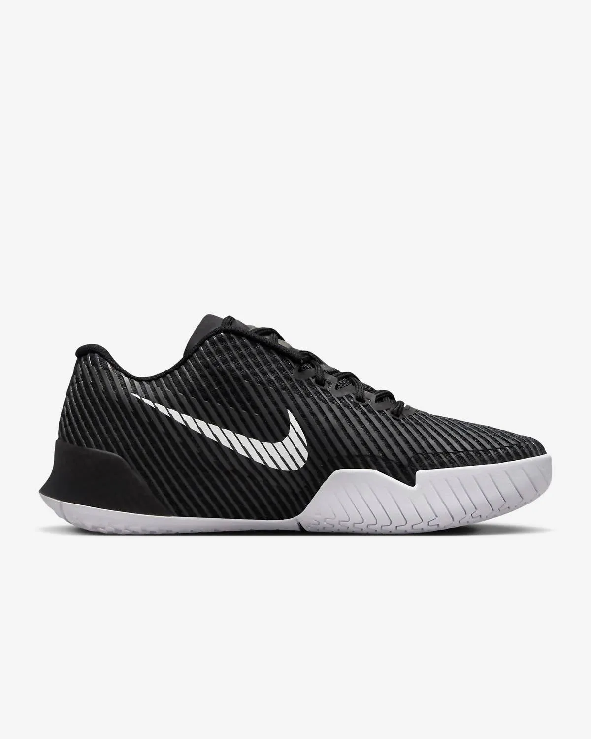 Women's Air Zoom Vapor 11 Hard Court Tennis Shoes In Black/ White
