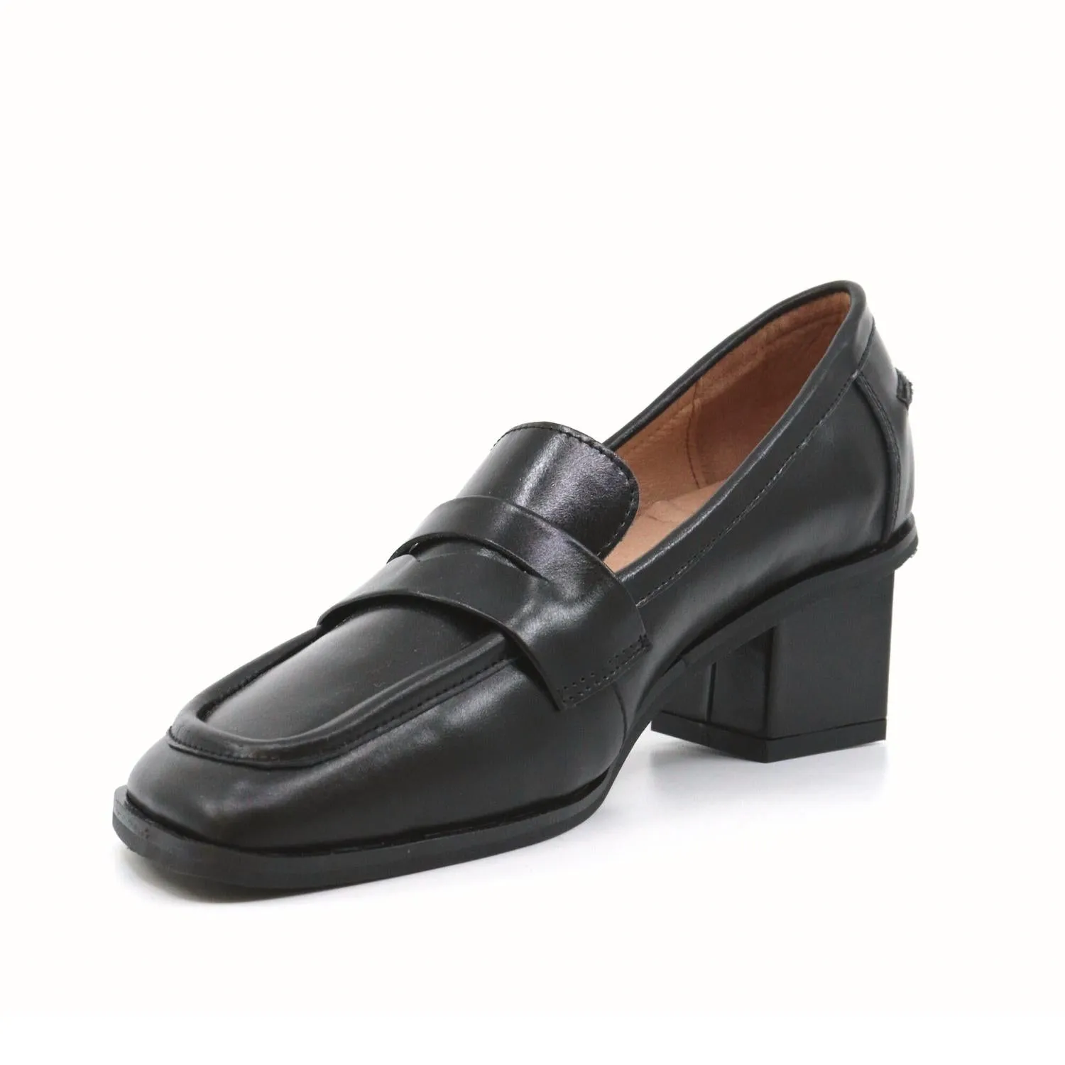 Women's Angle Princess Loafer In Black