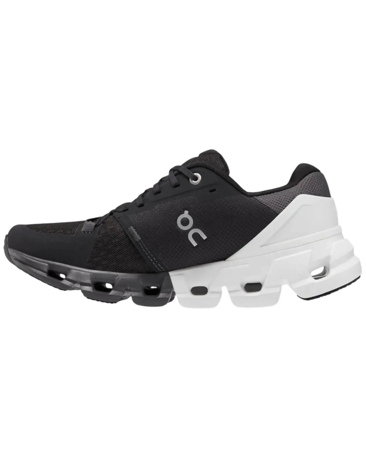 Women's Cloud Flyer 4 Shoes In Black/white
