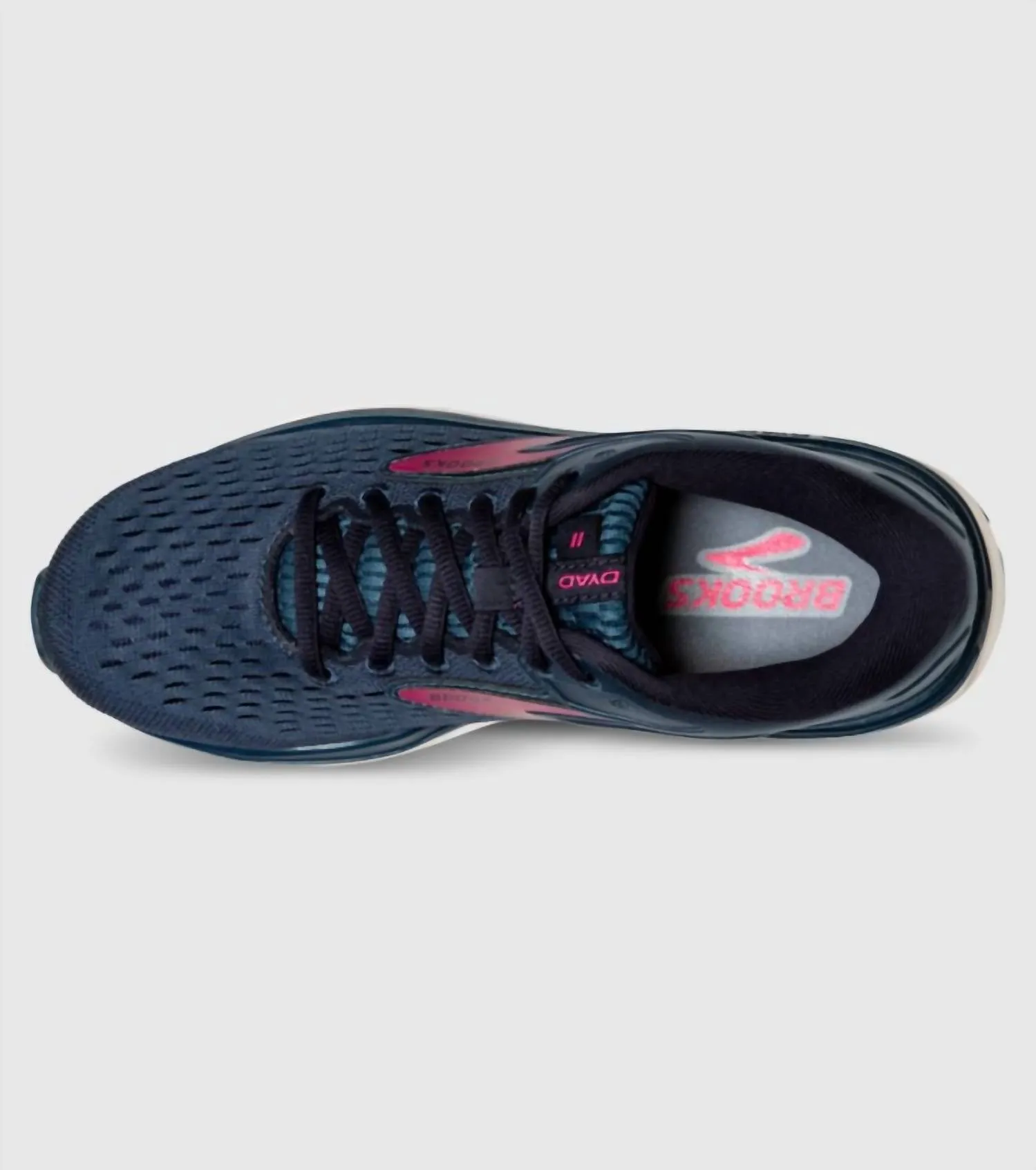 Women's Dyad 11 Running Shoes In Blue Navy/beetroot
