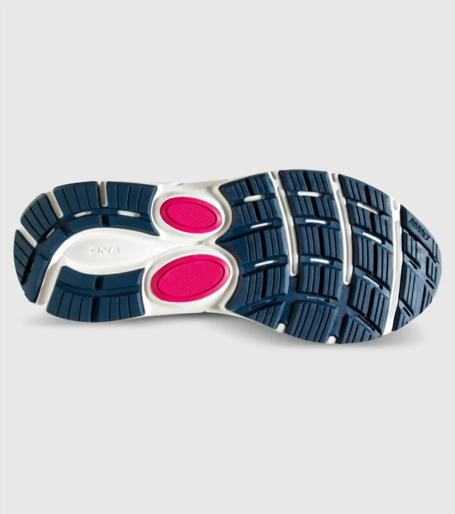 Women's Dyad 11 Running Shoes In Blue Navy/beetroot