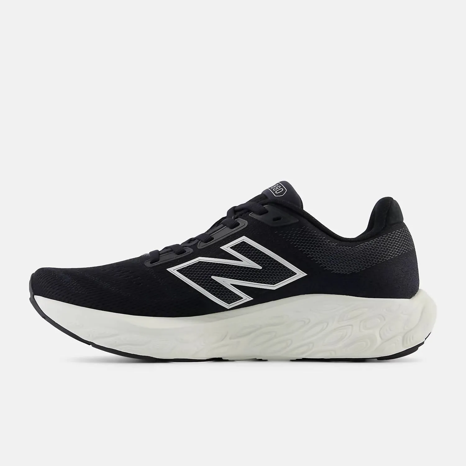 Women's Fresh Foam 880V14 Running Shoes In Black/white