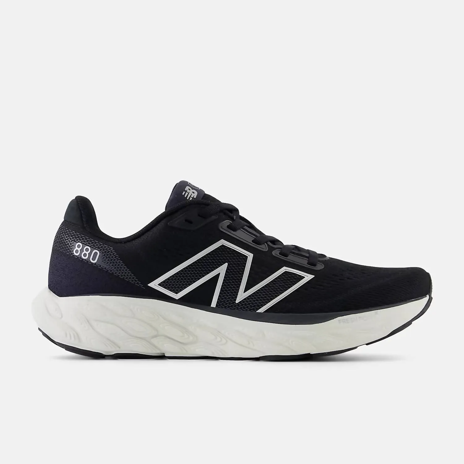 Women's Fresh Foam 880V14 Running Shoes In Black/white