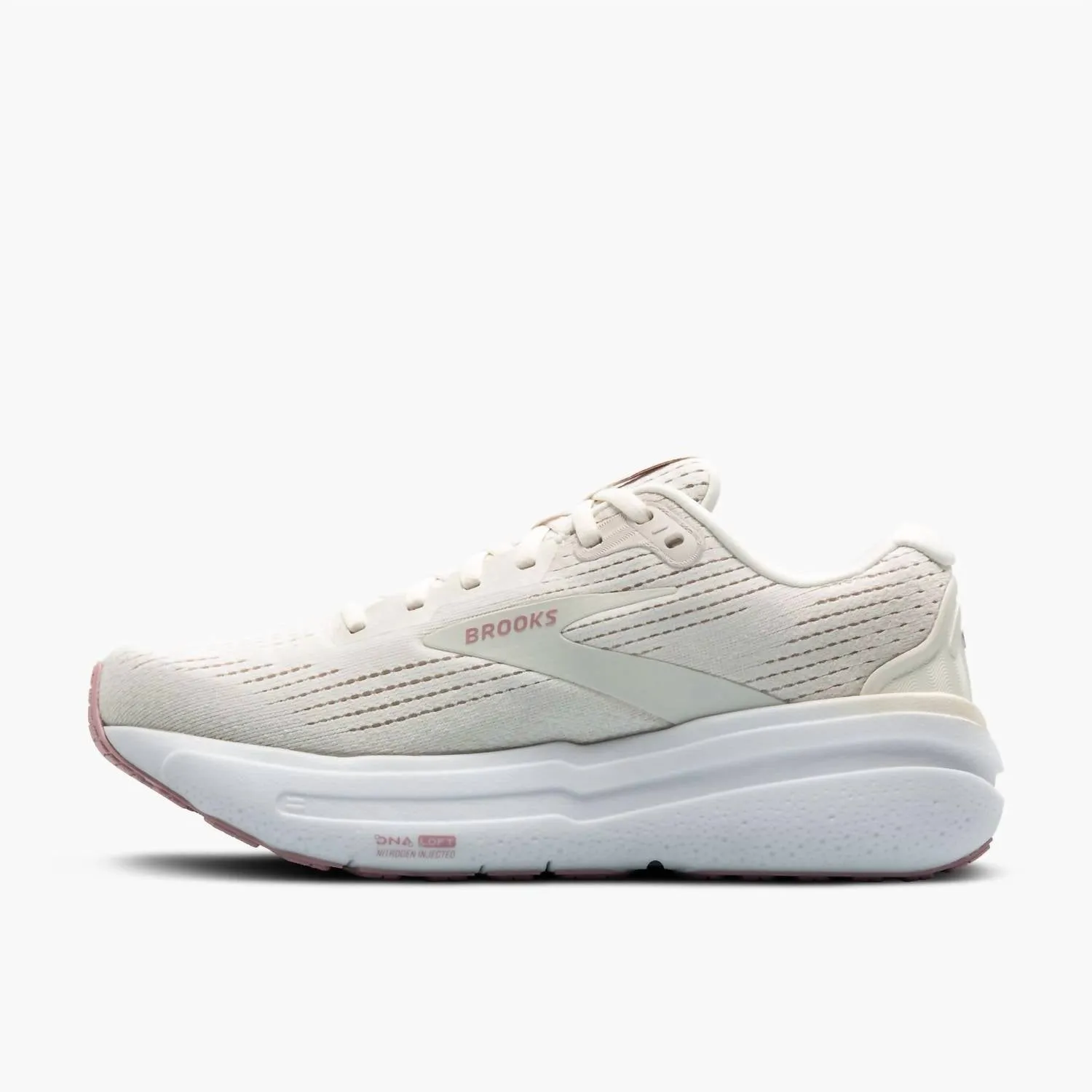 Women's Ghost Max 2 Shoes In 190 - Coconut Milk/gray/zephyr