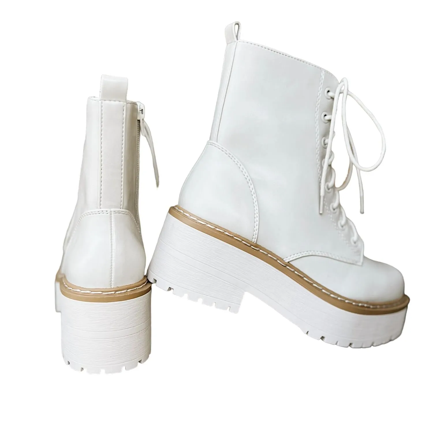 Women's Lug Sole Boot In White
