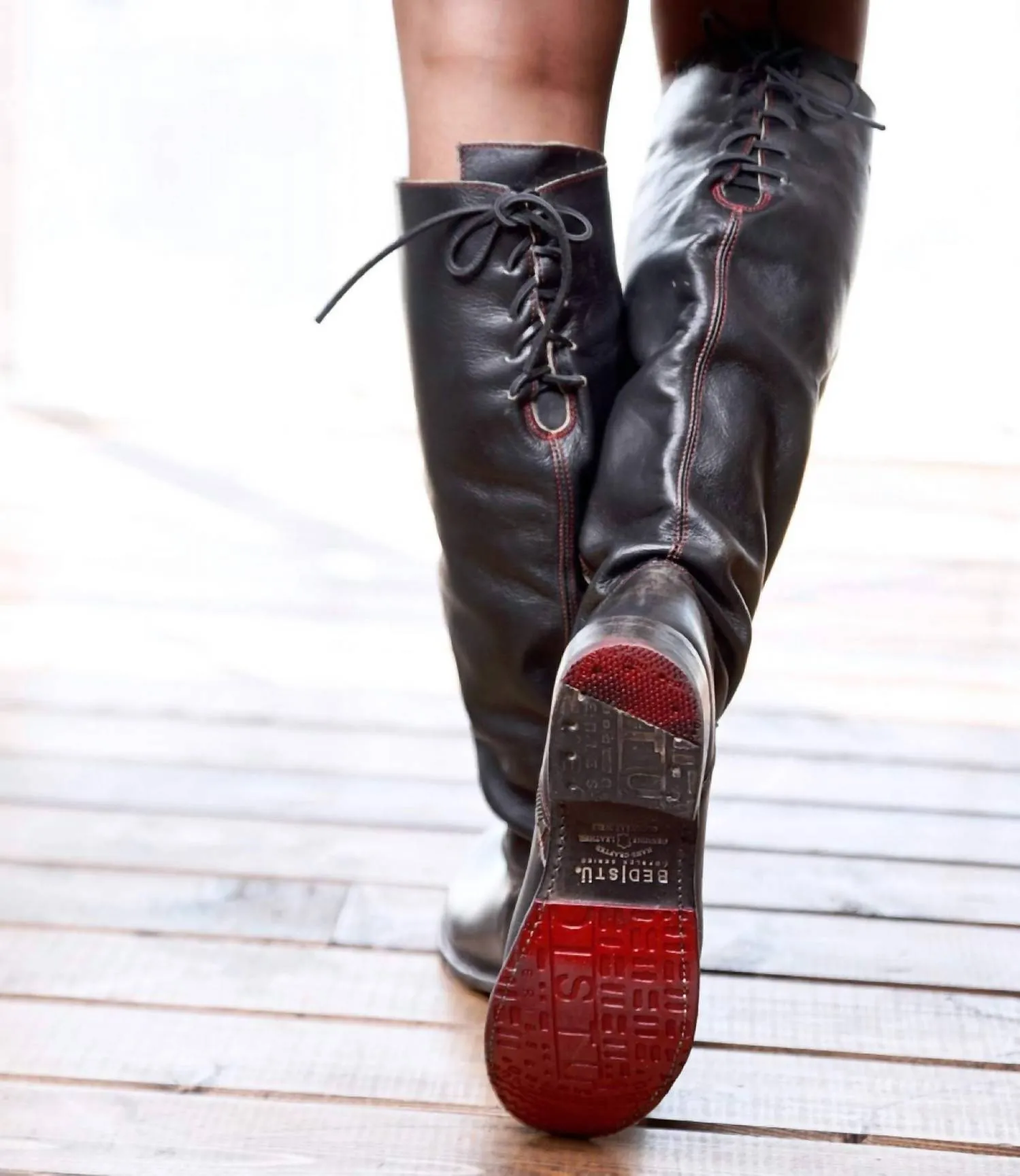 Women's Manchester Boots In Black