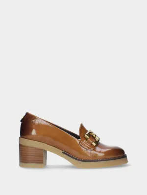 Women's Medium Heel Moccasin In Camel