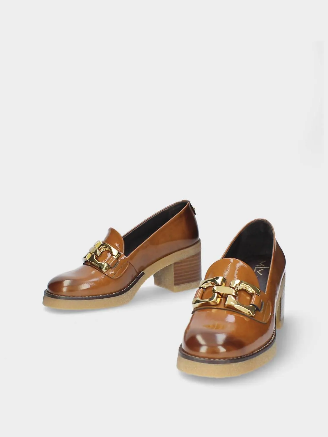 Women's Medium Heel Moccasin In Camel
