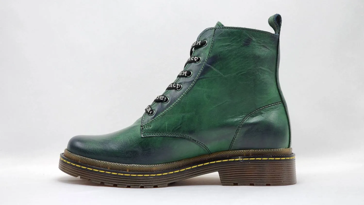 Women's Premium Leather Boots In Green