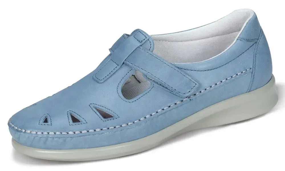 Women's SAS Roamer  Classic Comfort with a Custom Fit
