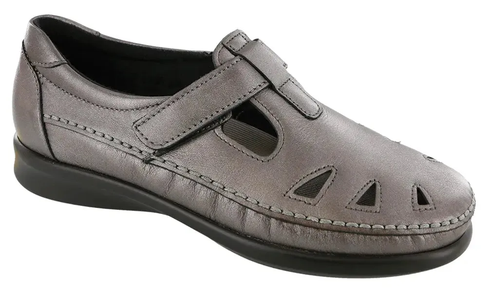 Women's SAS Roamer  Classic Comfort with a Custom Fit